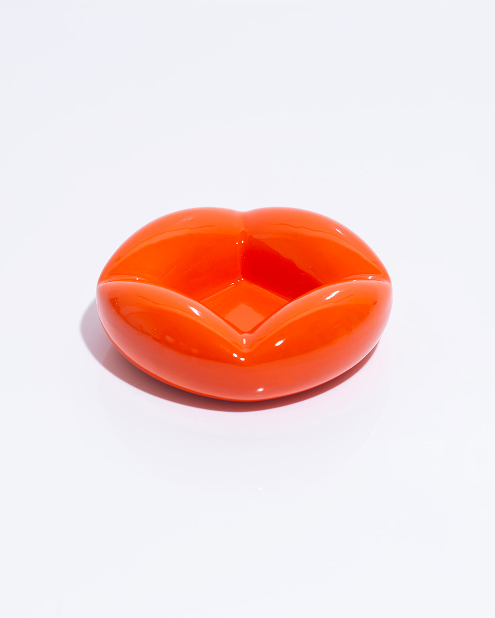 SB005 Red Ceramic Ashtray, design Simone Bonanni | WEED'D