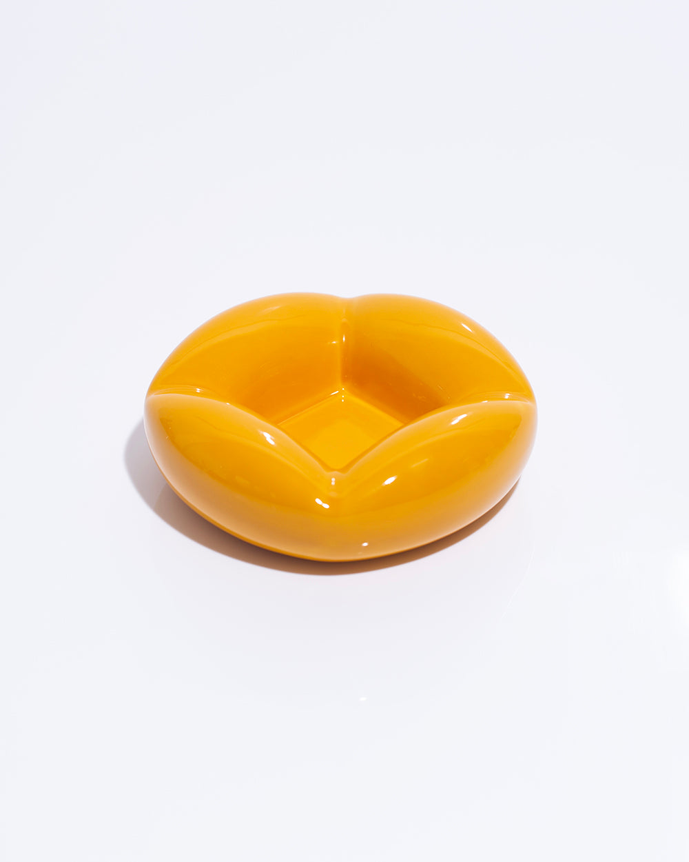 SB005 Ochre Ceramic Ashtray, design Simone Bonanni | WEED'D