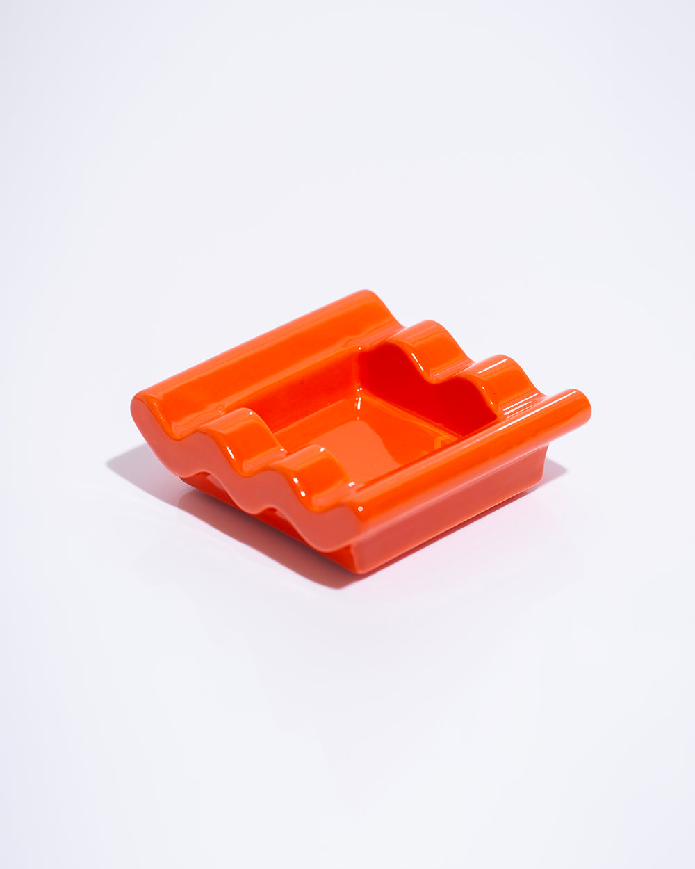 WS001 Red Ceramic Ashtray, design Weed'd Studio | WEED'D